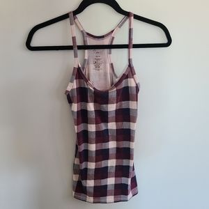 ✨️5 for $25✨️ Xs Plaid White and Burgandy Tank